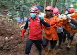 Tim SAR Gabungan Kembali Temukan 1 Korban Tanah Longsor Cilacap, 6 Korban Dalam Pencarian