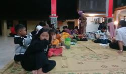 Puluhan Warga Mengungsi Akibat Erupsi Gunung Semeru