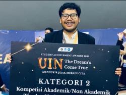 ​​​​​​​Tanpa Modal Mahal, Mahasiswa UIN Syarif Hidayatullah Ini Juara Vlog Cuma Pakai Alat Sederhana