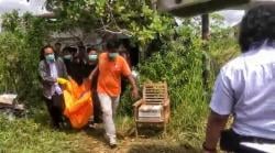 Pria Paruh Baya di Palangka Raya Ditemukan Tewas di Rumah Kayu, Polisi Lakukan Visum