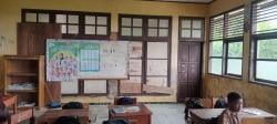 Bangunan SDN Purwamekar II Memprihatinkan, Kepala Sekolah Minta Perbaikan Segera