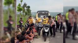Detik-detik Pembubaran Balap Liar di Tuban, Belasan Motor Disita dan Puluhan Remaja Diamankan