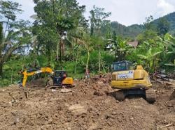 Hari Ke-6 Pencarian, 18 Warga Masih Dicari: Tim SAR Kerahkan 17 Excavator di Longsor Pandanarum