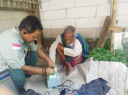 Program DAU Disdukcapil Karawang Hadirkan Layanan Jemput Bola untuk Disabilitas dan Lansia