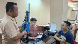 Tampan Pelaku Penembakan dan Senapan Angin Jenis PCP Predator yang Tewaskan Warga Sapiria Makassar