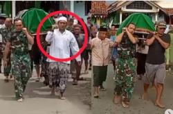 Viral Tentara Meninggal usai Makamkan Ibunya, Banjir Doa Netizen: Semoga Husnul Khotimah
