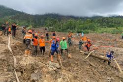 Masa Pencarian Korban Longsor Banjarnegara Diperpanjang 3 Hari, Tim SAR Berburu dengan Waktu