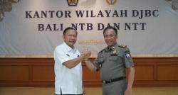 Lewat Bali, Jalur Masuk Rokok Ilegal ke NTB Diidentifikasi Satpol PP dan Bea Cukai