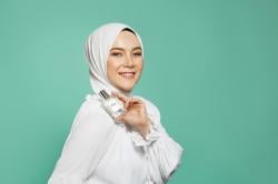 Dari Dilema Gaji UMR Jadi Bisnis Besar: Kisah Tresia yang Berhasil Bikin Parfum Mewah Harga Merakyat