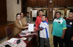 Terima Perwakilan Buruh, Agustina Tegaskan Komitmen Perjuangkan Kenaikan UMR–UMSK 2026