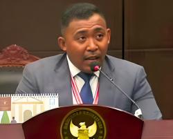 Andrew Miners dan Veronika Terancam Pasal Pemalsuan Ijazah, Pakar Hukum: Polda PBD Jangan Ragu!