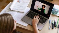 Media Digital dalam Pembelajaran: Antara Peningkatan Motivasi dan Risiko Distraksi