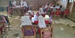 Fasilitas Memprihatinkan! Satu Guru Layani 6 Kelas di Sekolah Rusak Berat di Pandeglang