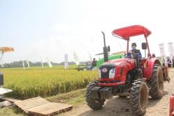Mentan Ungkap Traktor Gratis untuk Petani Dipungut Rp100 Juta, Praktik Culas Terjadi di 99 Lokasi