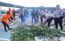 Siaga Musim Hujan, Polres TTS dan Satgas Gelar Simulasi Penanganan Bencana