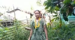 Ingin Tampil Cantik Akan Runcingkan Gigi, ini dia Perempuan Kampung Unik di Sumatera Barat