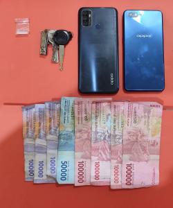 Satresnarkoba Ungkap Peredaran Sabu di Kawasan Arak–Arak, Dua Pria Asal Situbondo Ditangkap