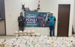 Cepat Tanggap! PLN Icon Plus Turun Langsung Bantu Warga Terdampak Banjir Padang