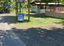 Diduga Selingkuh, Pria Jadi Korban Pemukulan Bata Ringan di Taman