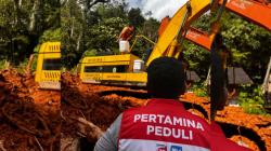 Pertamina Pasok BBM 8 Ribu Liter untuk Ekskavator di Lokasi Longsor