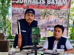 Aksi Peduli Bencana, Jurnalis Batam Raup Rp18,7 Juta Lewat Live Jual Nasi Kotak