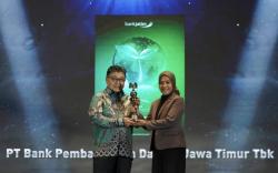 Bank Milik Pemprov Jatim Ini Sabet Platinum Rank di ASRRAT 2025