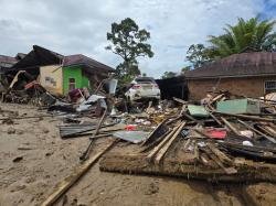 Korban Banjir Agam Butuh Uluran Tangan