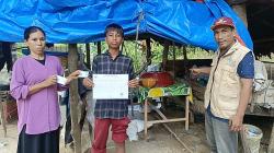 Trauma Berat, Korban Banjir Tanah Longsor Tidur  Mengungsi Dalam Kandang Sapi di Lhokseumawe Aceh