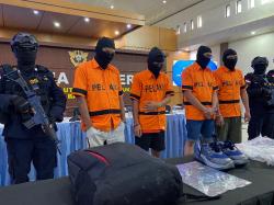 Dua Operasi Beruntun, BC Batam Sita 1,7 Kg Sabu dari Jaringan Malaysia–Madura