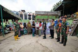 TNI Sinergi, Kirim Bantuan 4.200 Obat dan Sembako untuk Korban Bencana di Sumatera