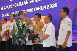 Unit Kerja Pengadaan Barang/Jasa Kota Semarang Raih Penghargaan Level Proaktif Tingkat Nasional