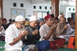 Kirim Dukungan untuk Korban Banjir di Sumatera, Lapas Serang Gelar Sholat Gaib dan Doa Bersama