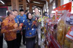 Pemkab Kebumen Gelar Pelatihan UMKM Naik Kelas, 100 Pelaku Usaha Ikuti Kurasi Produk