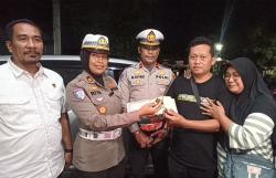 Terungkap! Mobil yang Dikejar Polisi di Jombang Ternyata Hasil Penggelapan, Diserahkan ke Pemilik