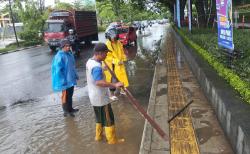 Makassar Siaga Banjir, Tim Drainase Dikerahkan ke Titik Rawan Genangan