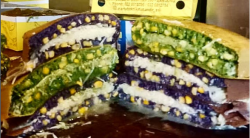 Dari Martabak Legendaris sampai Pujasera Hits, Ini Kuliner Terdekat dari Stasiun Bandung