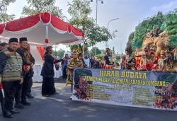 Kirab Budaya: Ratusan Seniman Jaranan Parade Kolosal di Jombang, Begini Keseruannya