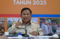 Prabowo Peringatkan Tidak Ada yang Ambil Keuntungan dari Bencana: Saya Tindak Keras