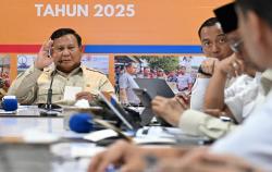 Menahan Haru, Suara Prabowo Bergetar Ucapkan Terima Kasih ke Petugas Bencana Sumatra