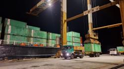 Aksi TKBM Tak Ganggu Pelabuhan Bagendang, Bongkar Muat Tetap Lancar