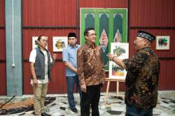 Pameran “Rembulan di Atas Borobudur” Hadirkan Keheningan Candi di Bawah Cahaya Bulan