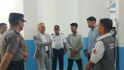 Sidak Dapur MBG, DPRD Pangkep Temukan Ayam Belum Matang Usai 74 Siswa Keracunan Massal