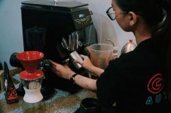 Musim Hujan Tak Masalah! Ini Tempat Cuci Mobil Premium Untuk Jiwa yang Perfeksionis