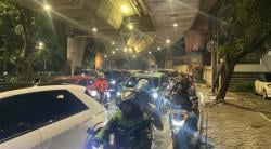 Banjir di Jakarta Selatan: Air Sepaha di Prapanca, Macet Parah di Jalan Pangeran Antasari