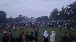 Final Liga Super PSSI Kendal Diwarnai Kericuhan Antar Suporter