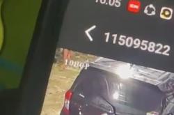 Aksi Maling Terekam CCTV, Warga Tikung Lamongan Kehilangan HP Mewah