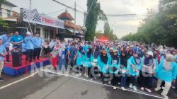 Ribuan Nakes dan Kader Kesehatan Kota Tegal Ikuti Jalan Sehat HKN Ke-61