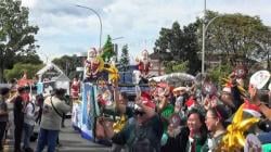 Parade Natal 2025 di Palangka Raya Diramaikan Ribuan Warga dan Puluhan Mobil Hias 