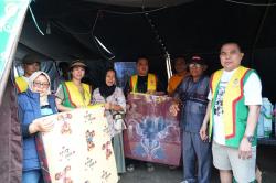 Menembus Lumpur dan Longsor, Misi Kemanusiaan Yapindo dan IJTI Hadir di Jantung Duka Sumbar