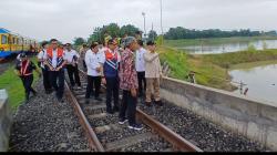 Menhub Tinjau 7 Titik Rawan Longsor Jalur KA di Grobogan Jelang Nataru